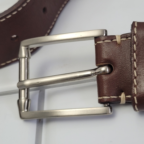 TOMMY BAHAMA Men’s Unique Brown Multi Tone Leather Belt Silver Hardware 1inWSiz - Picture 8 of 11